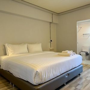 Deluxe Zimmer mit Kingsize-Bett